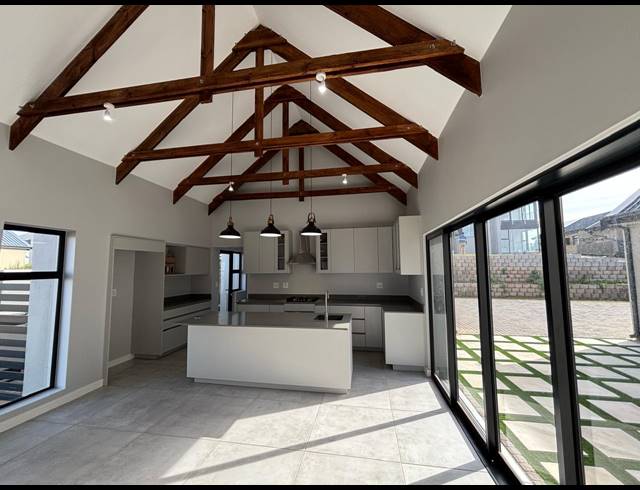 3 BEDROOM HOUSE FOR SALE IN HARTLAND LIFESTYLE ESTATE